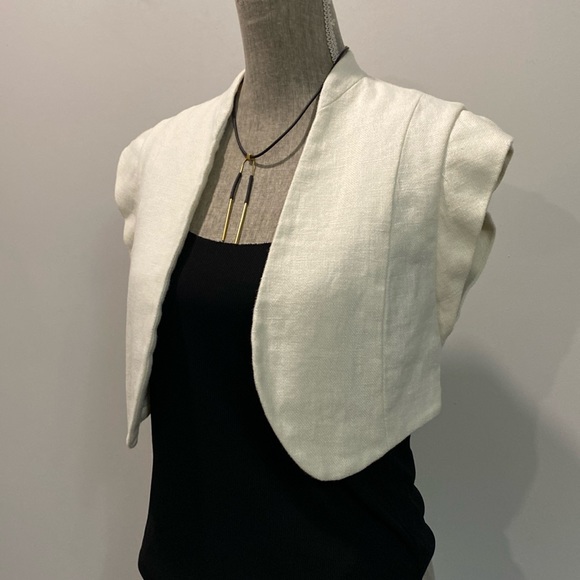 Aritzia Wilfred Linen Sleeveless Bolero top Size 4 - Picture 4 of 13